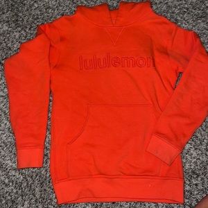 LULULEMON SWEATSHIRT